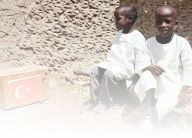 İnsani yardımlar devam ediyor